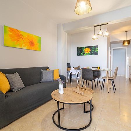 Iliana Apartments Tolón Exterior photo