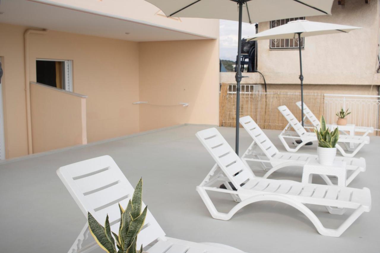Iliana Apartments Tolón Exterior photo